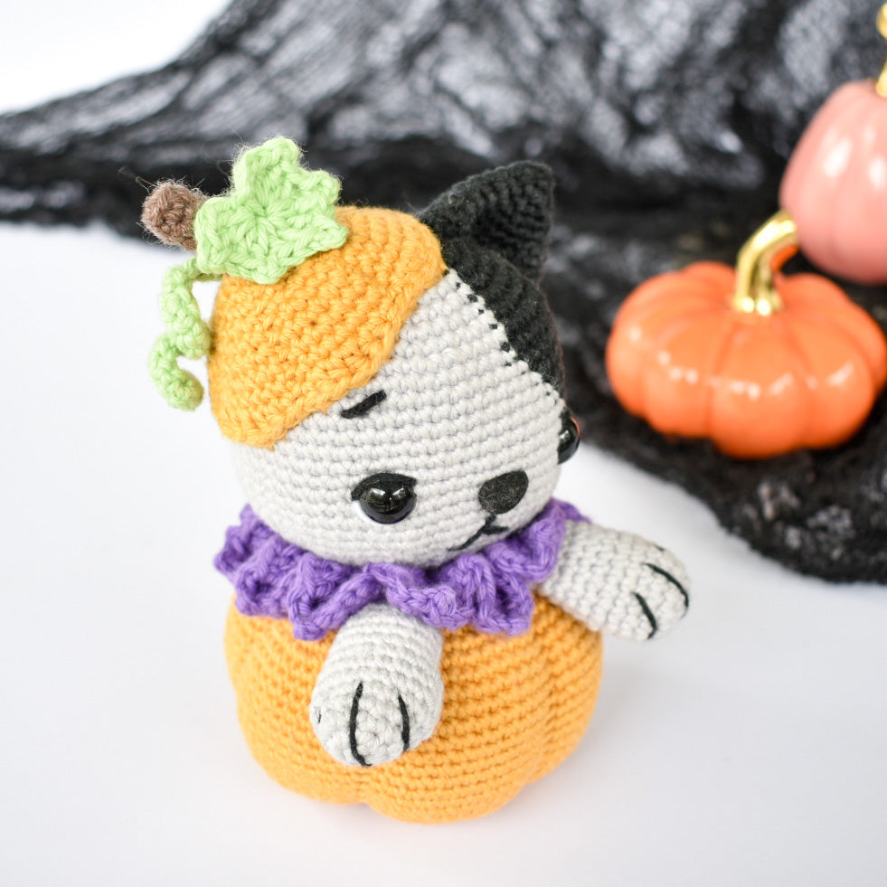 Claude the Halloween Kitty
