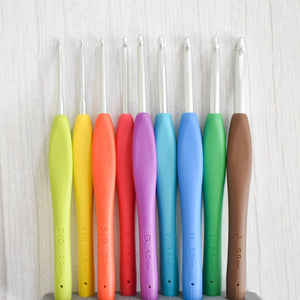 Clover Amour Crochet Hook Set